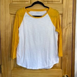 Old Navy baseball Tee